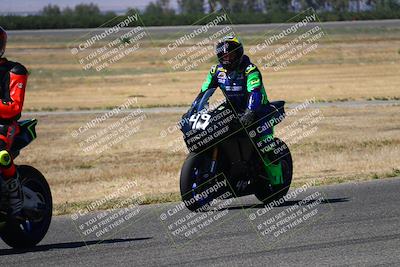 media/Aug-13-2023-CRA (Sun) [[1cfc37a6fb]]/Race 6 1000 Supersport/Grid Shots/